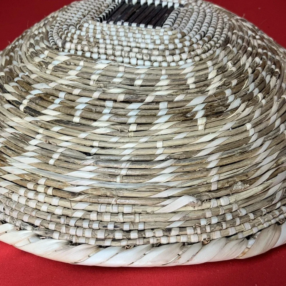 Woven Tonga Basket 13